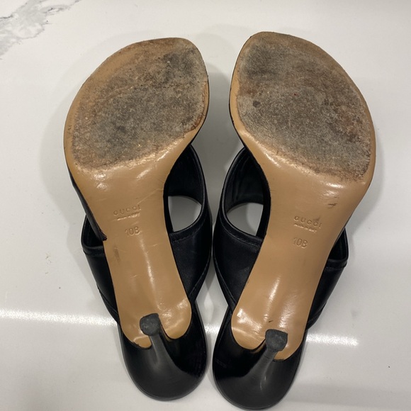 Gorgeous GUCCI double gold GG Thong. - Picture 3 of 6